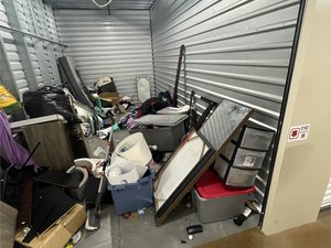 10 x 20 storage unit in Tucson, AZ