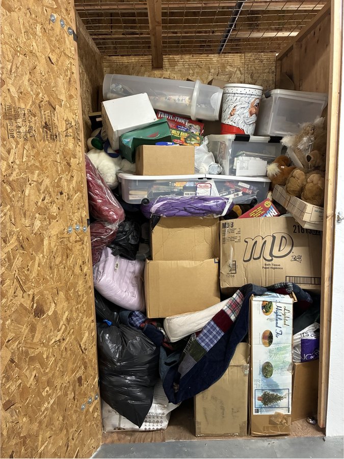 5 x 5 storage unit in Seattle, WA