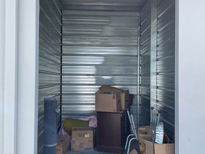 6 x 10 storage unit in Ferdinand, IN