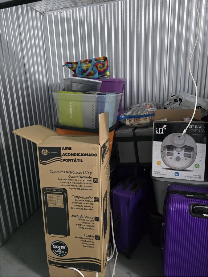 5 x 10 storage unit in Louisville, KY