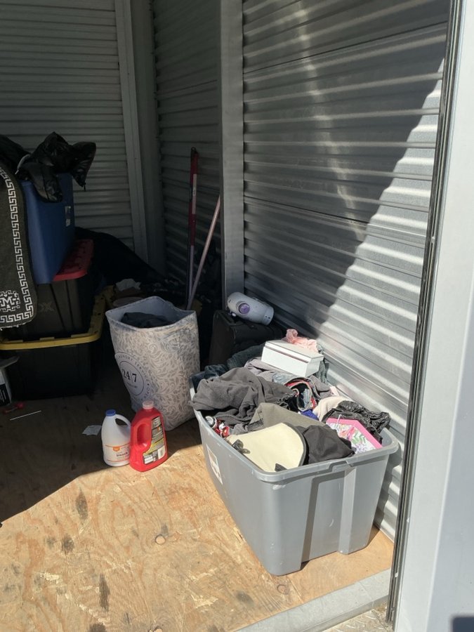 10 x 10 storage unit in Las Vegas, NV
