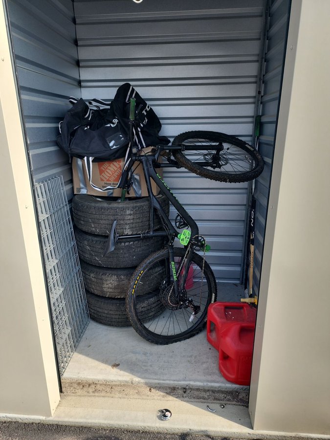 5 x 5 storage unit in Somerset, MA