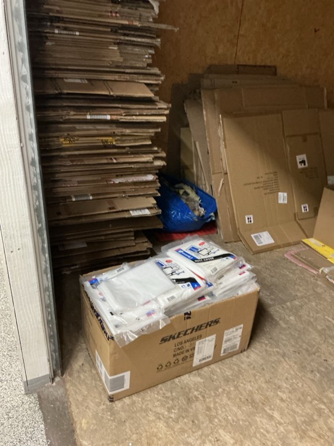 10 x 10 storage unit in Las Vegas, NV