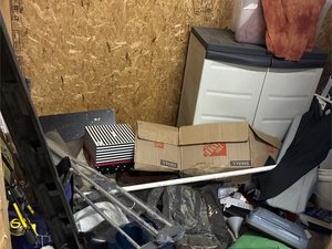 5 x 10 storage unit in Seattle, WA