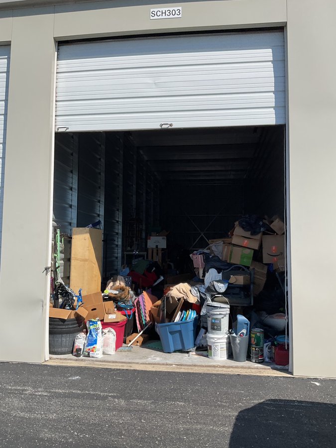 12 x 40 storage unit in Jasper, IN