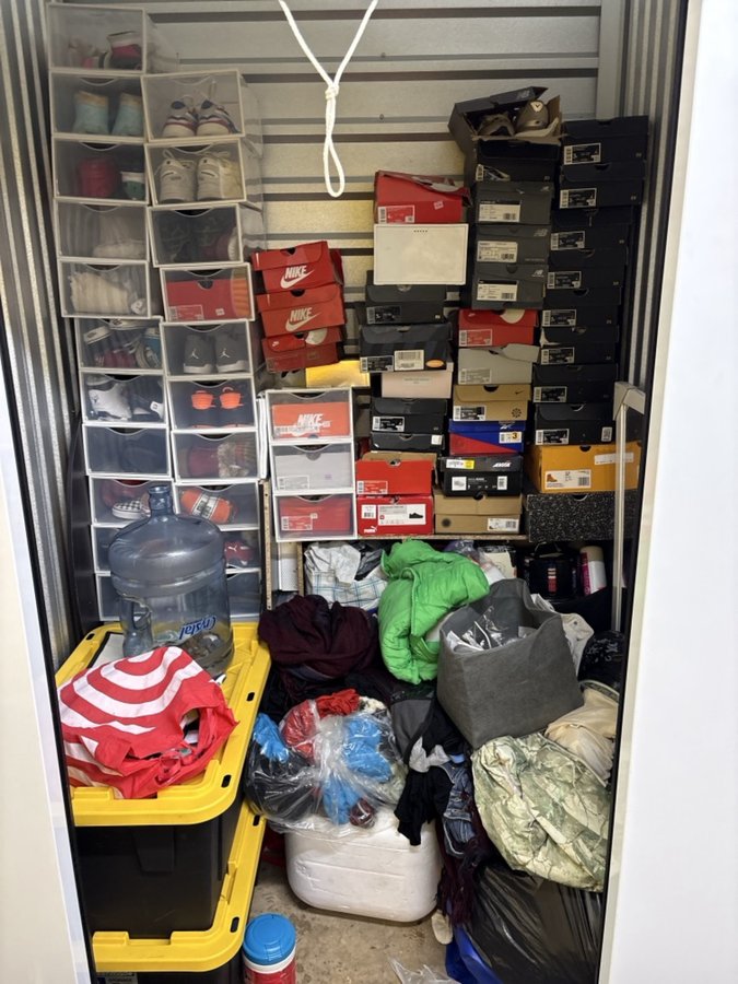 5 x 5 storage unit in Staten Island, NY