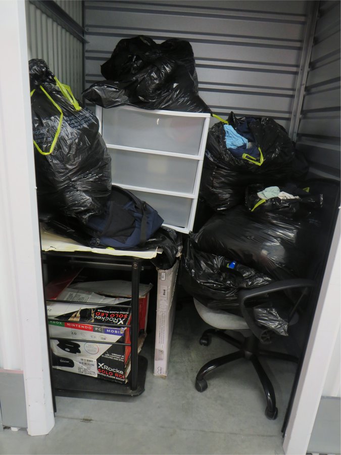5 x 5 storage unit in Florissant, MO