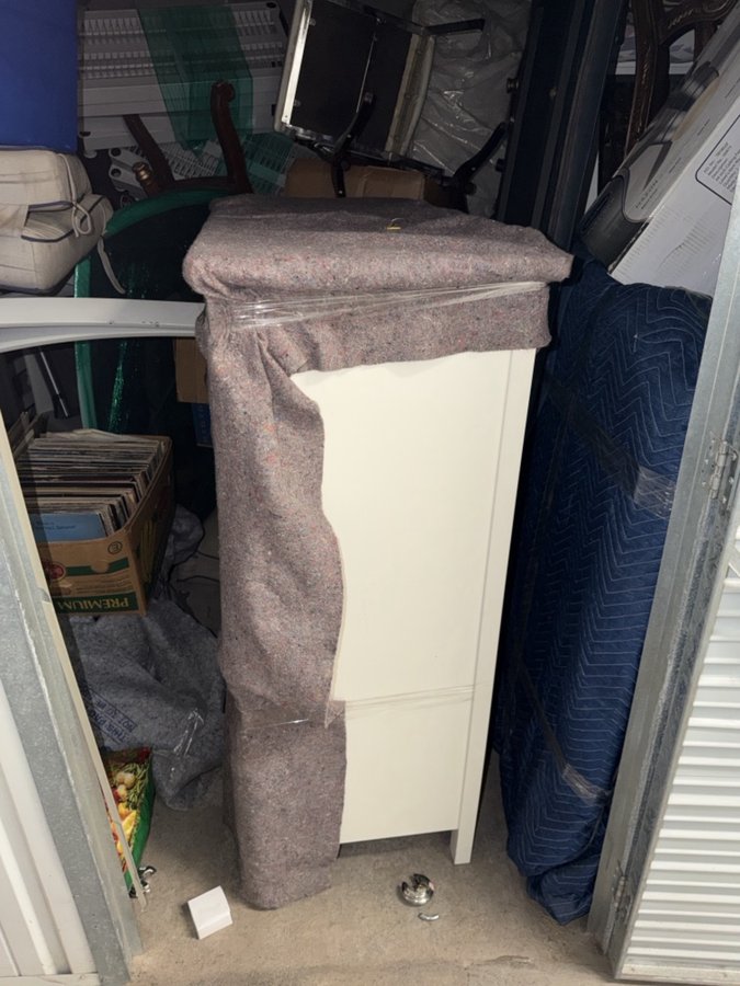 12 x 10 storage unit in Scottsdale, AZ