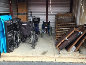 10 x 10 storage unit in Suwanee, GA
