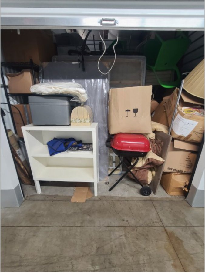 10 x 15 storage unit in Suwanee, GA