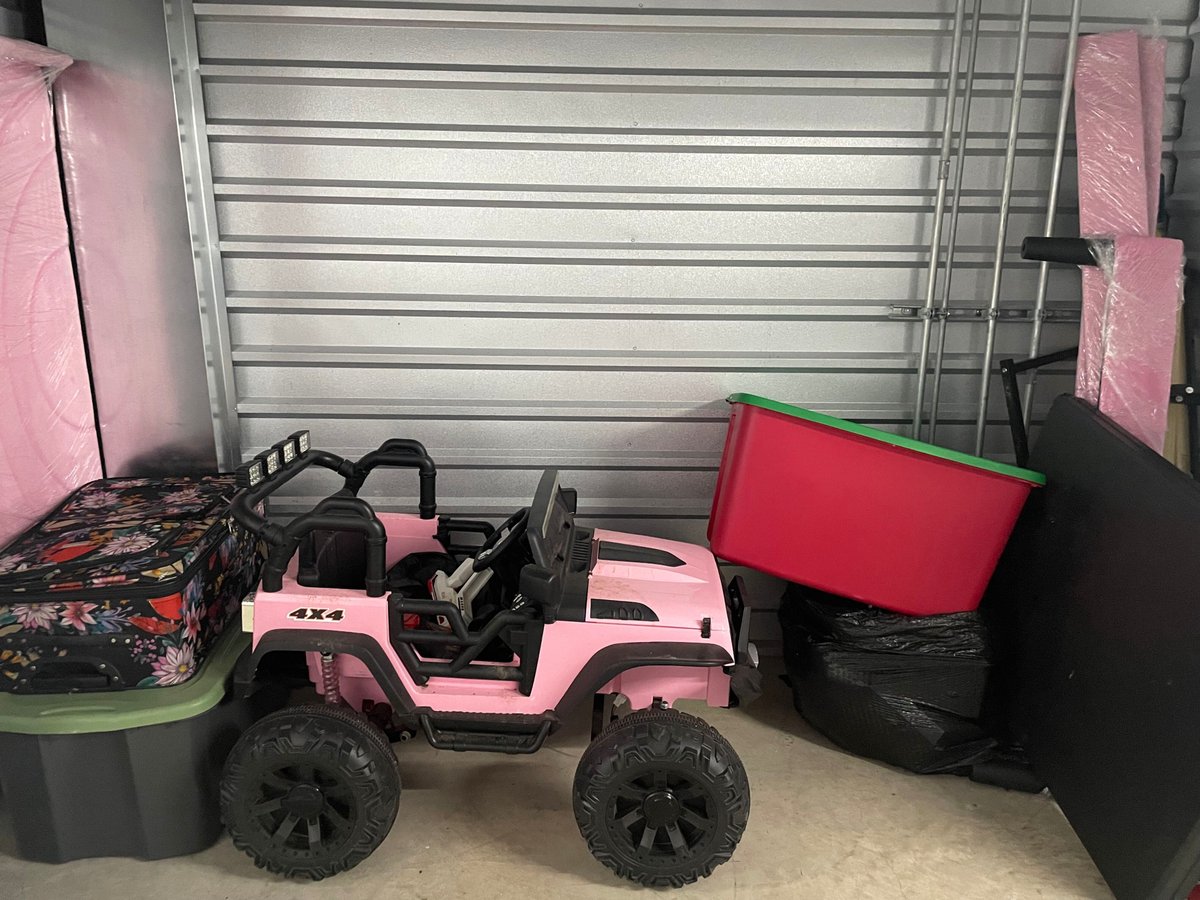 10 x 5 storage unit in Austin, TX