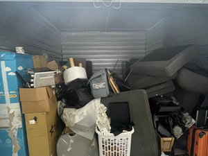 10 x 10 storage unit in Austin, TX