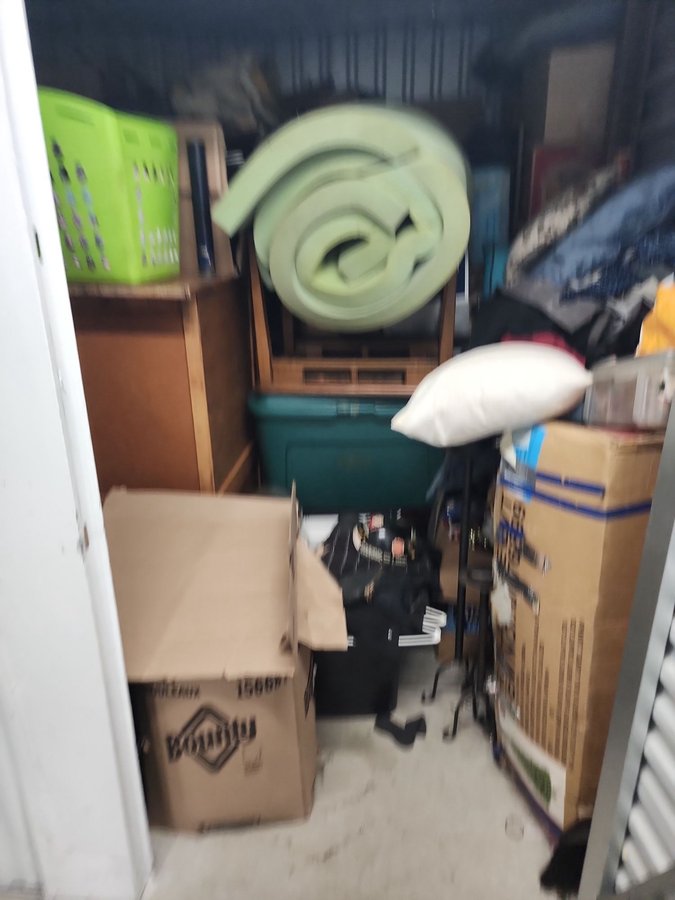 10 x 10 storage unit in Taunton, MA