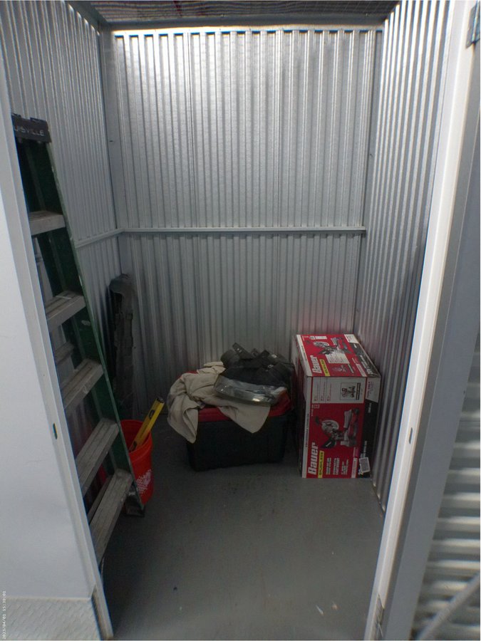 5 x 5 storage unit in Jamaica, NY