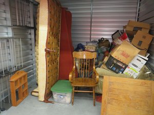 10 x 10 unit in Florissant