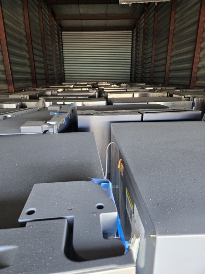 12 x 40 storage unit in Taylorsville, UT