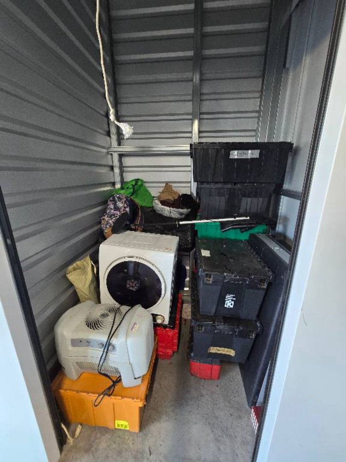 5 x 5 storage unit in Phoenix, AZ