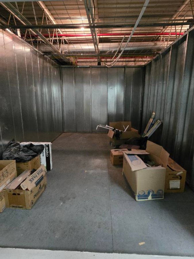 10 x 15 storage unit in Norfolk, VA