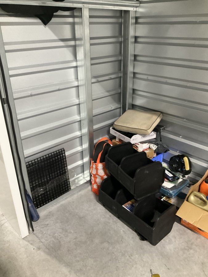 10 x 5 storage unit in Las Vegas, NV