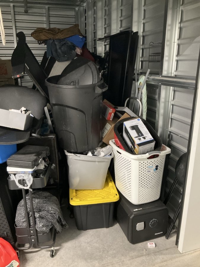 10 x 15 storage unit in Las Vegas, NV