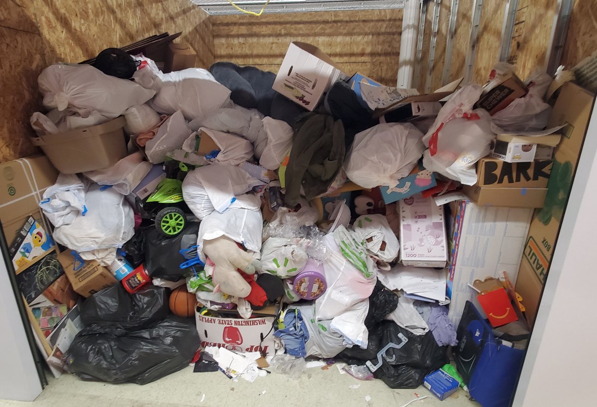 10 x 15 storage unit in Yakima, WA