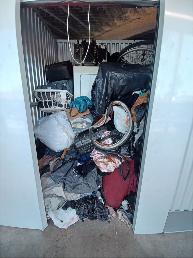 5 x 7 storage unit in Sacramento, CA