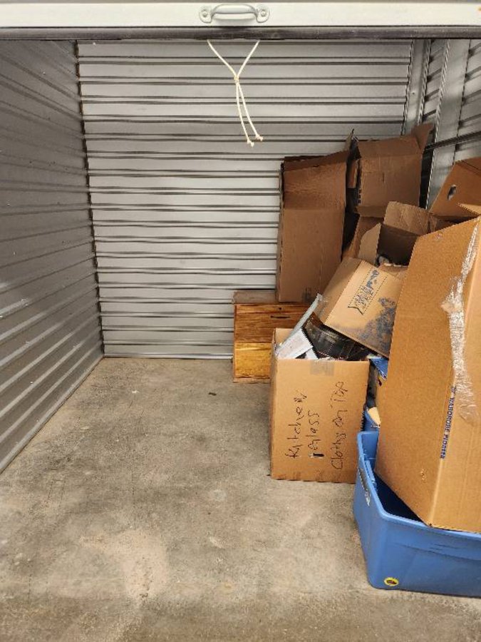 10 x 10 storage unit in Oro Valley, AZ