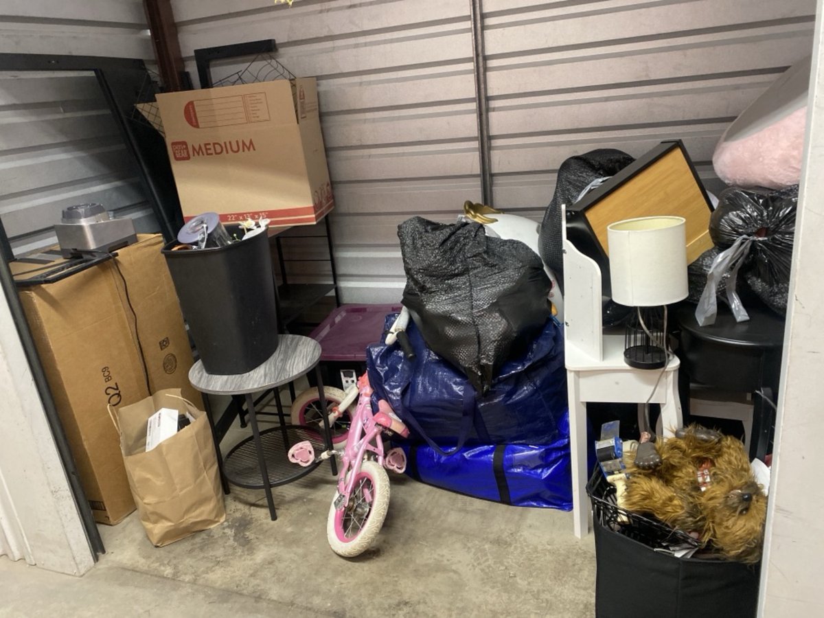 10 x 5 storage unit in Phoenix, AZ