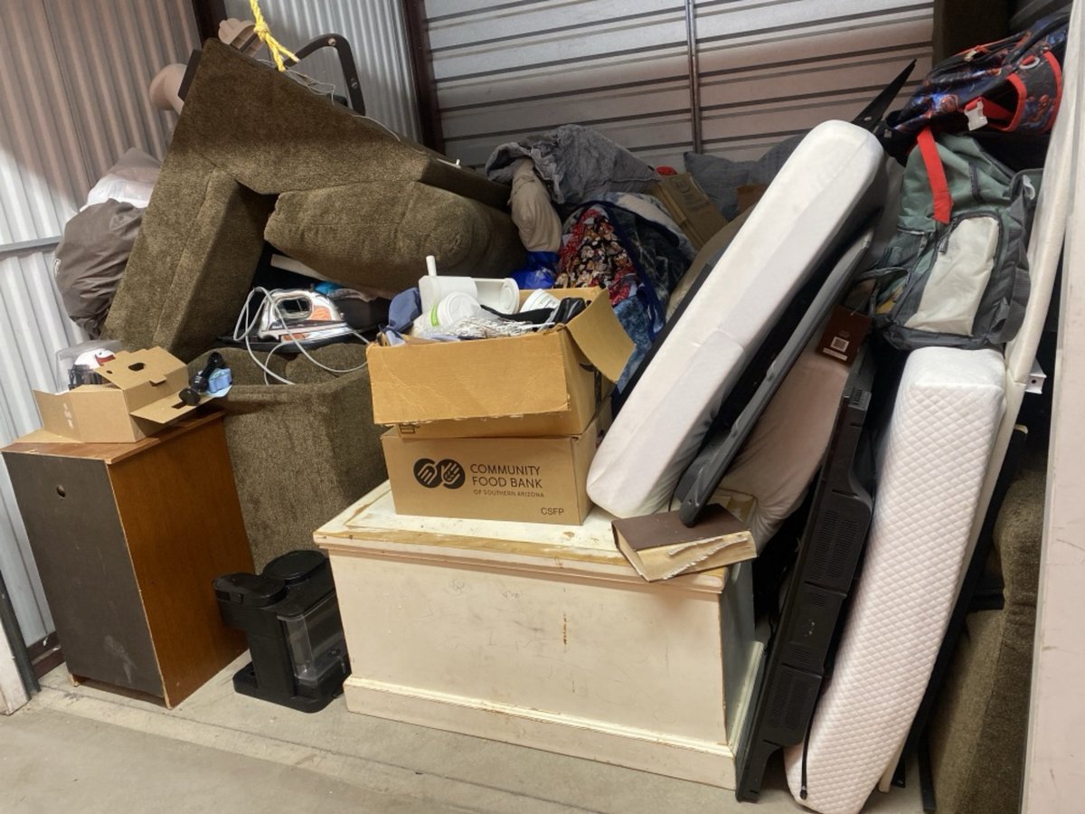 10 x 10 storage unit in Phoenix, AZ