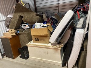 10 x 10 storage unit in Phoenix, AZ