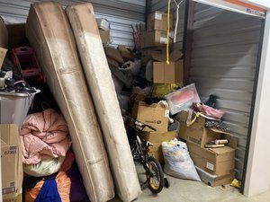 10 x 10 storage unit in Phoenix, AZ