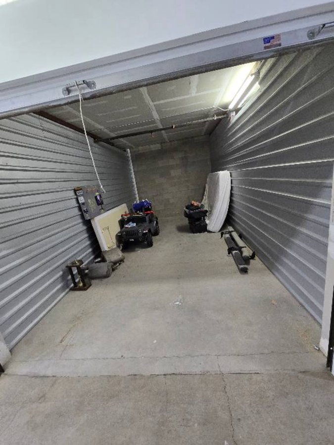 10 x 20 storage unit in Tulsa, OK