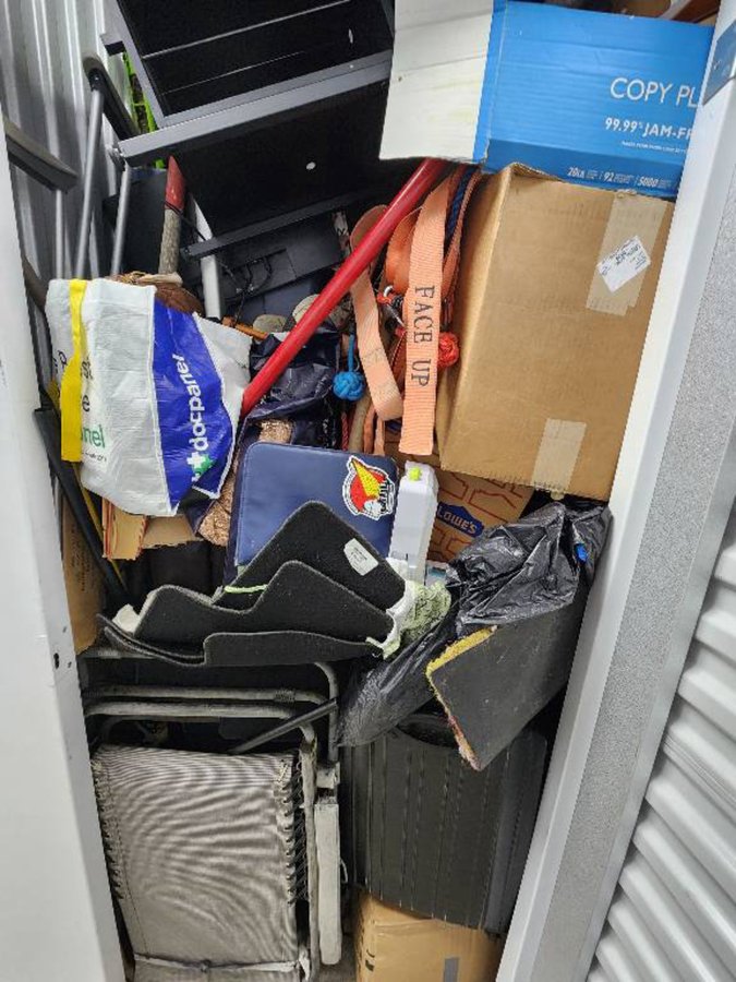 5 x 10 storage unit in Woodland, CA