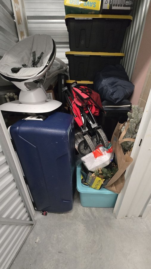 5 x 5 storage unit in Davie, FL