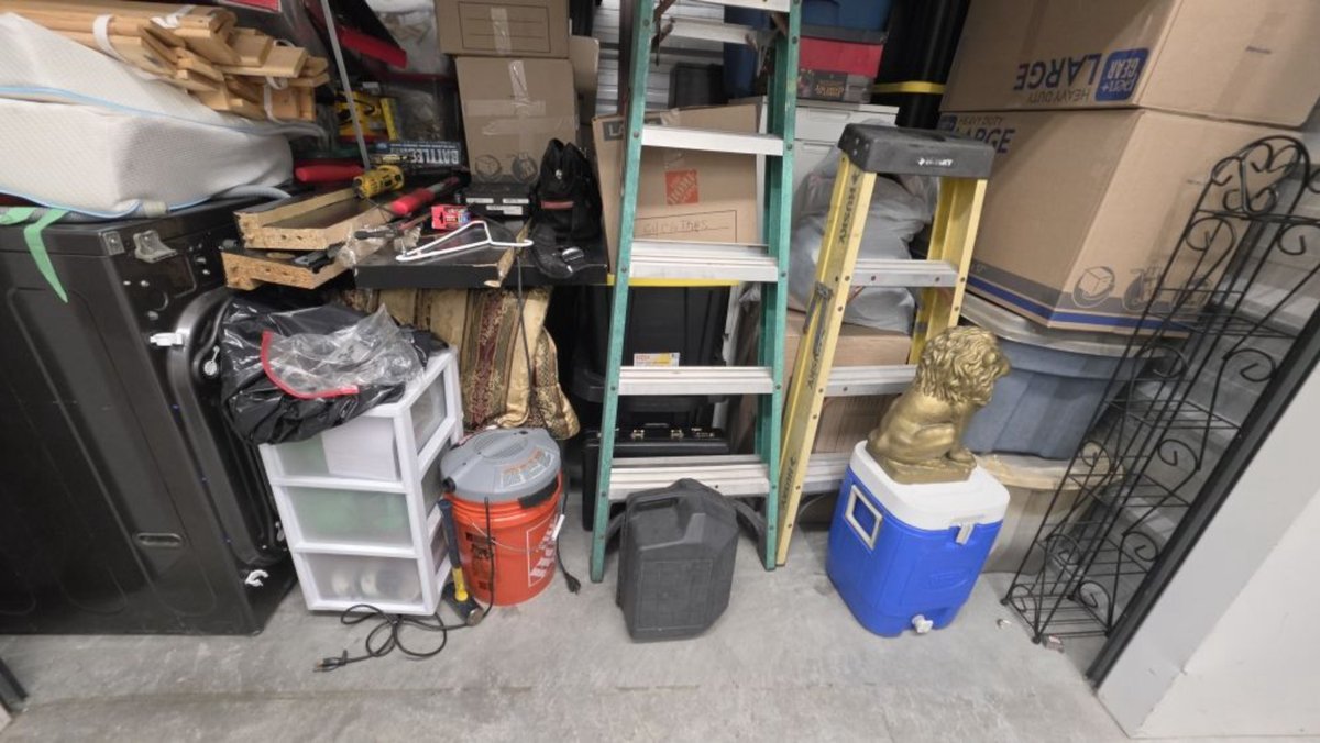 10 x 10 storage unit in Davie, FL