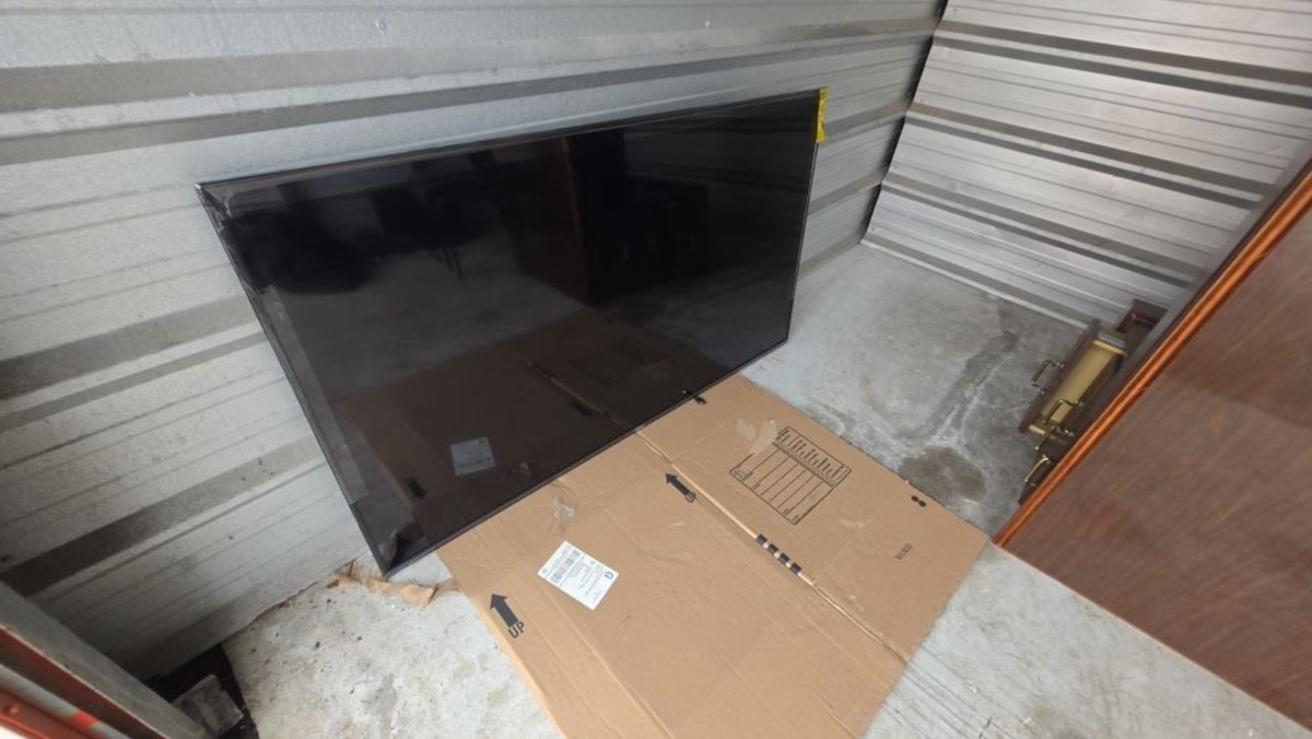 10 x 10 storage unit in Davie, FL