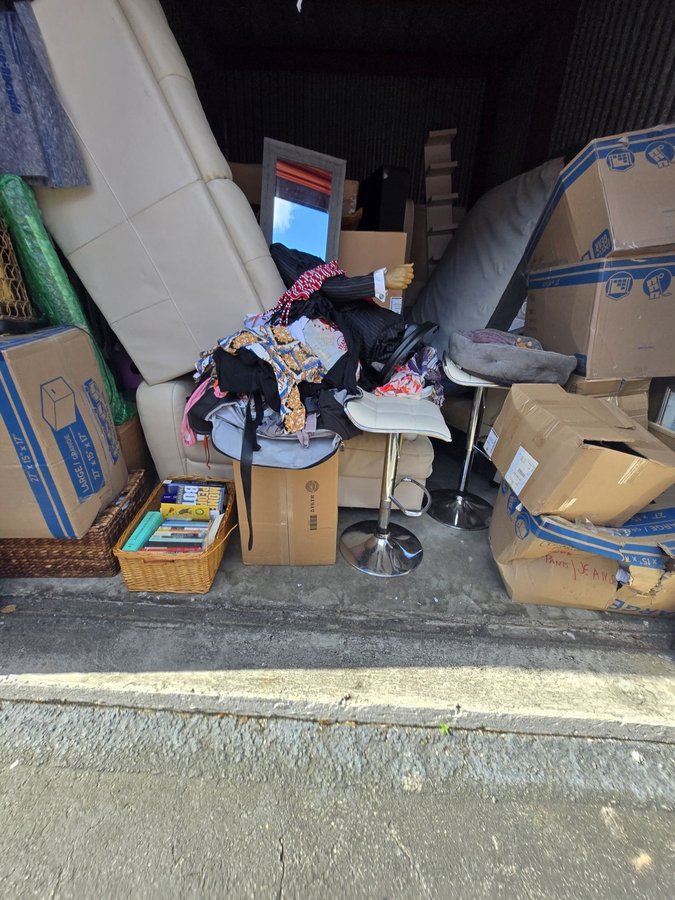 10 x 15 storage unit in Hollywood, FL