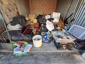 10 x 15 storage unit in Hollywood, FL