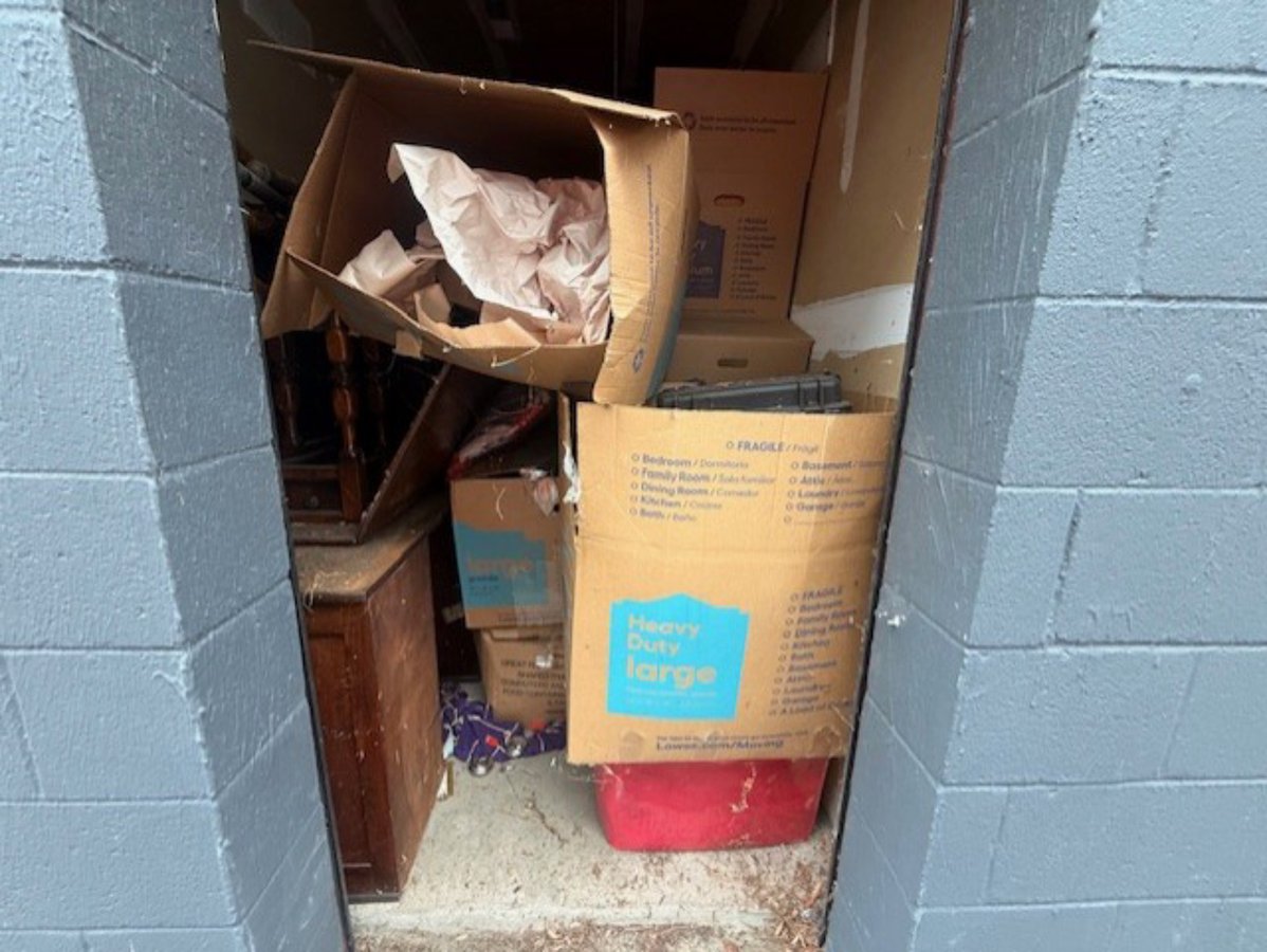 5 x 10 storage unit in Belmont, NC