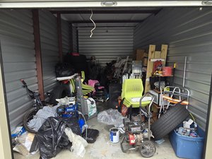 10 x 20 storage unit in Roswell, GA