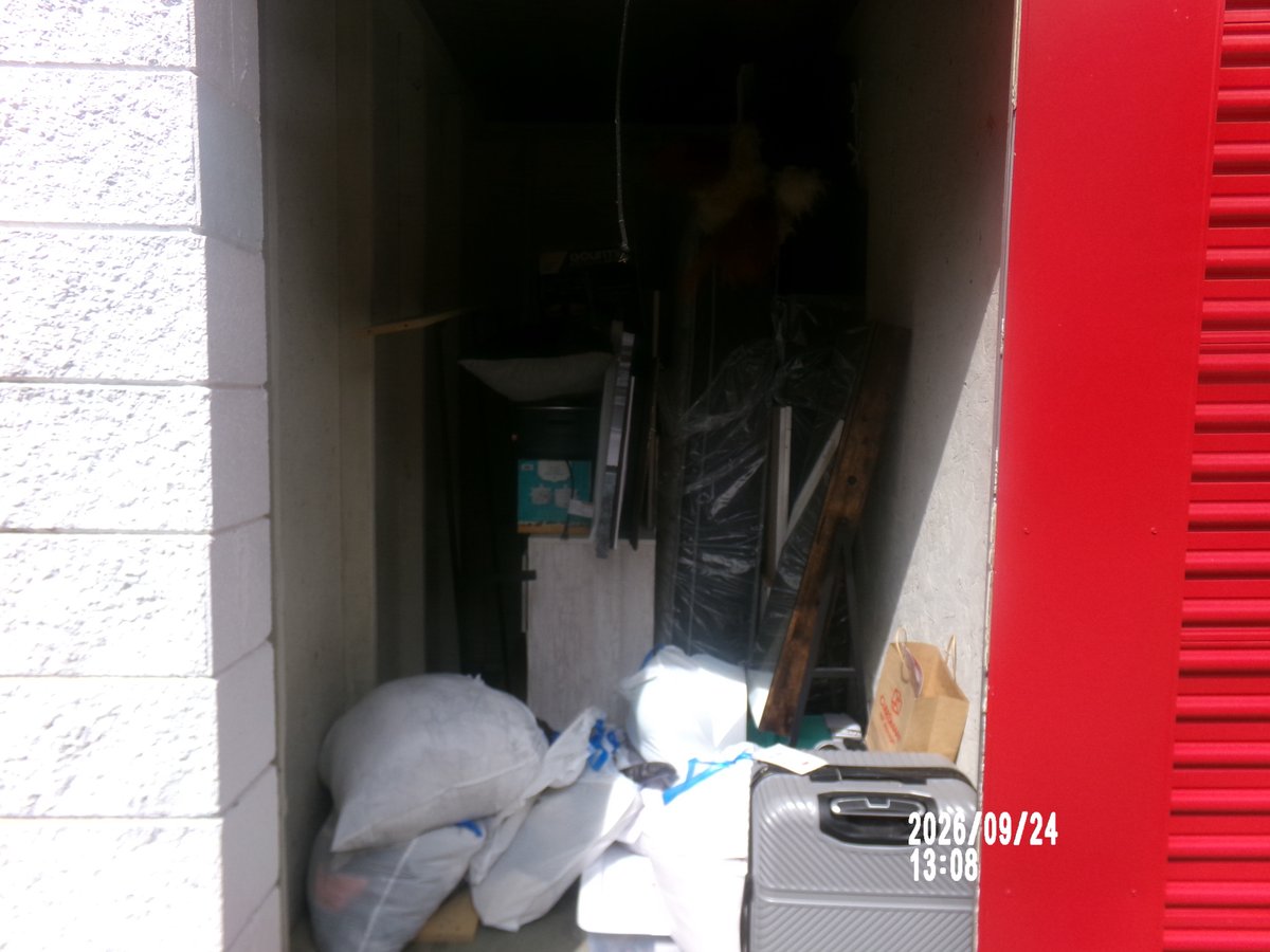 5 x 10 storage unit in Powell, TN