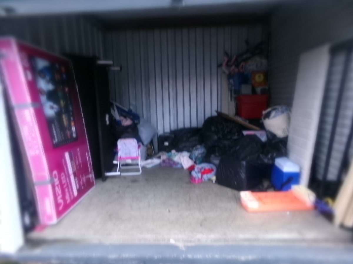 10 x 10 storage unit in Columbus, OH