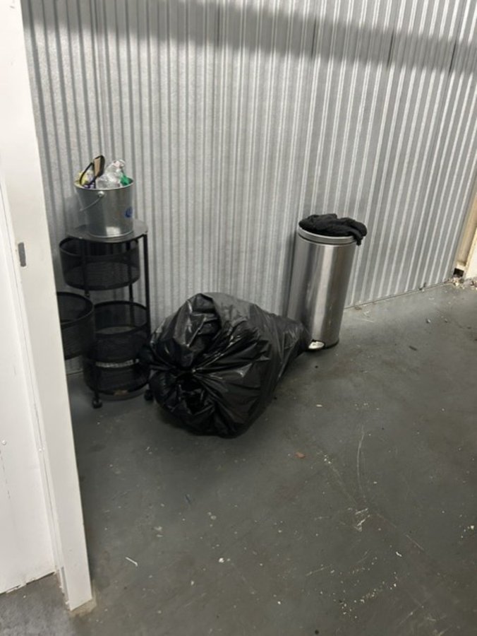 7 x 10 storage unit in North Bergen, NJ