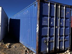 8 x 40 storage unit in Lancaster, CA