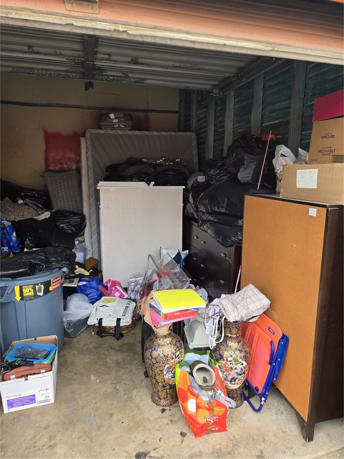10 x 15 storage unit in Charlotte, NC