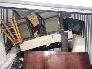 7 x 10 storage unit in St Charles, IL