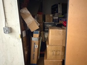 10 x 10 storage unit in Huntington Beach, CA