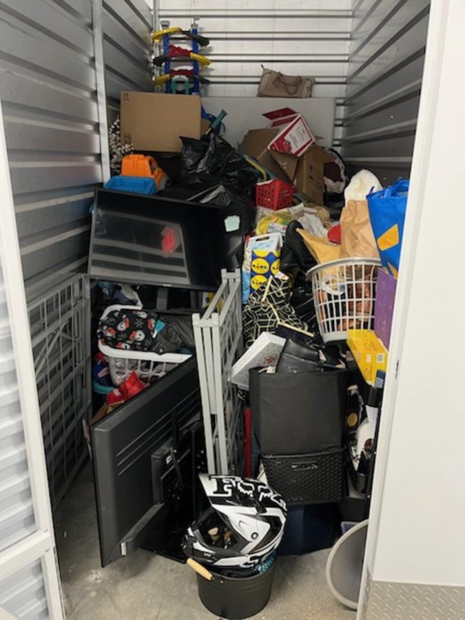 5 x 10 storage unit in Delran, NJ