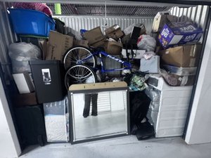 10 x 5 storage unit in Winter Haven, FL
