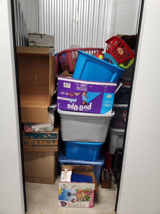 5 x 5 storage unit in Chicago, IL